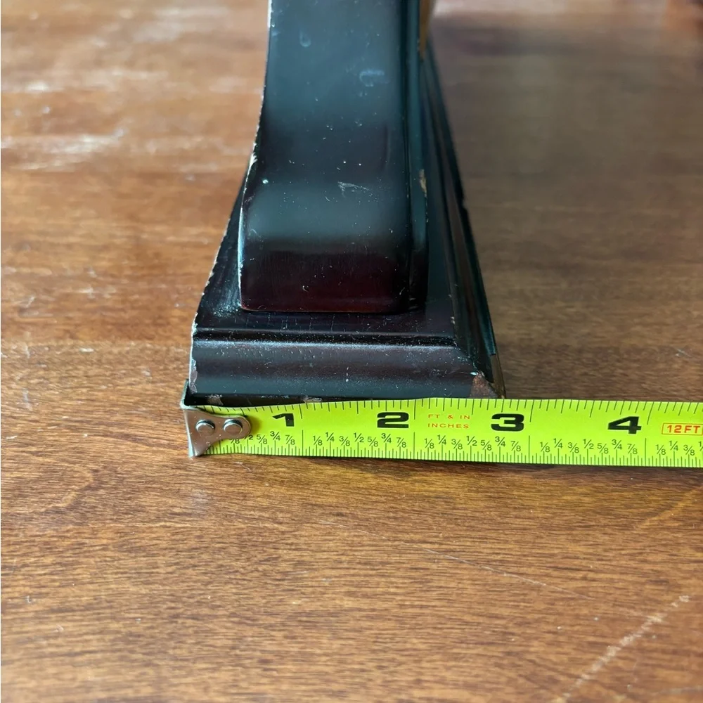 Vintage Ingraham Quartz Mantel Clock with Mahogany Finish. TESTED